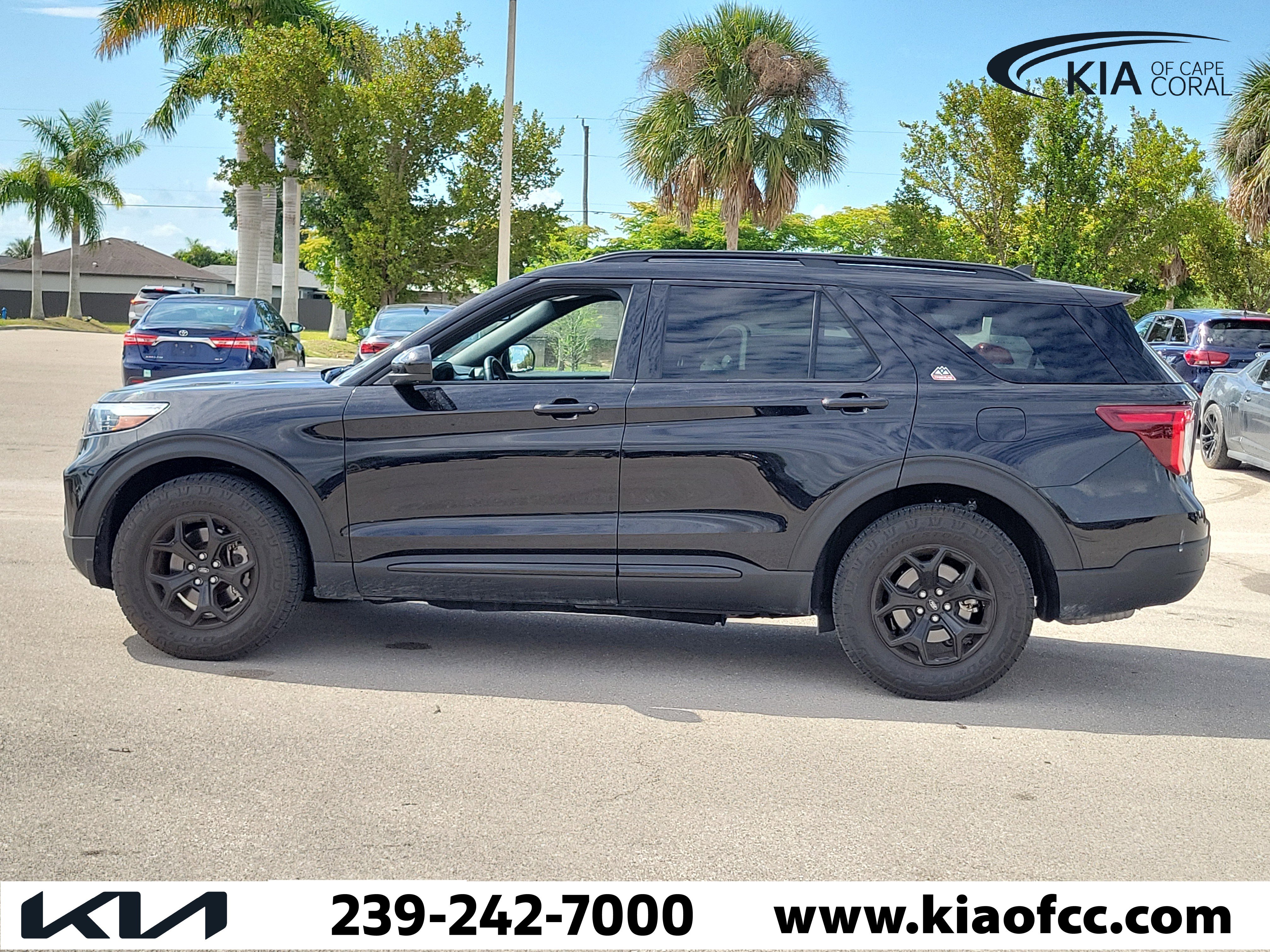 Used 2022 Ford Explorer Timberline w/ Timberline Technology Package AWD/4WD image 6