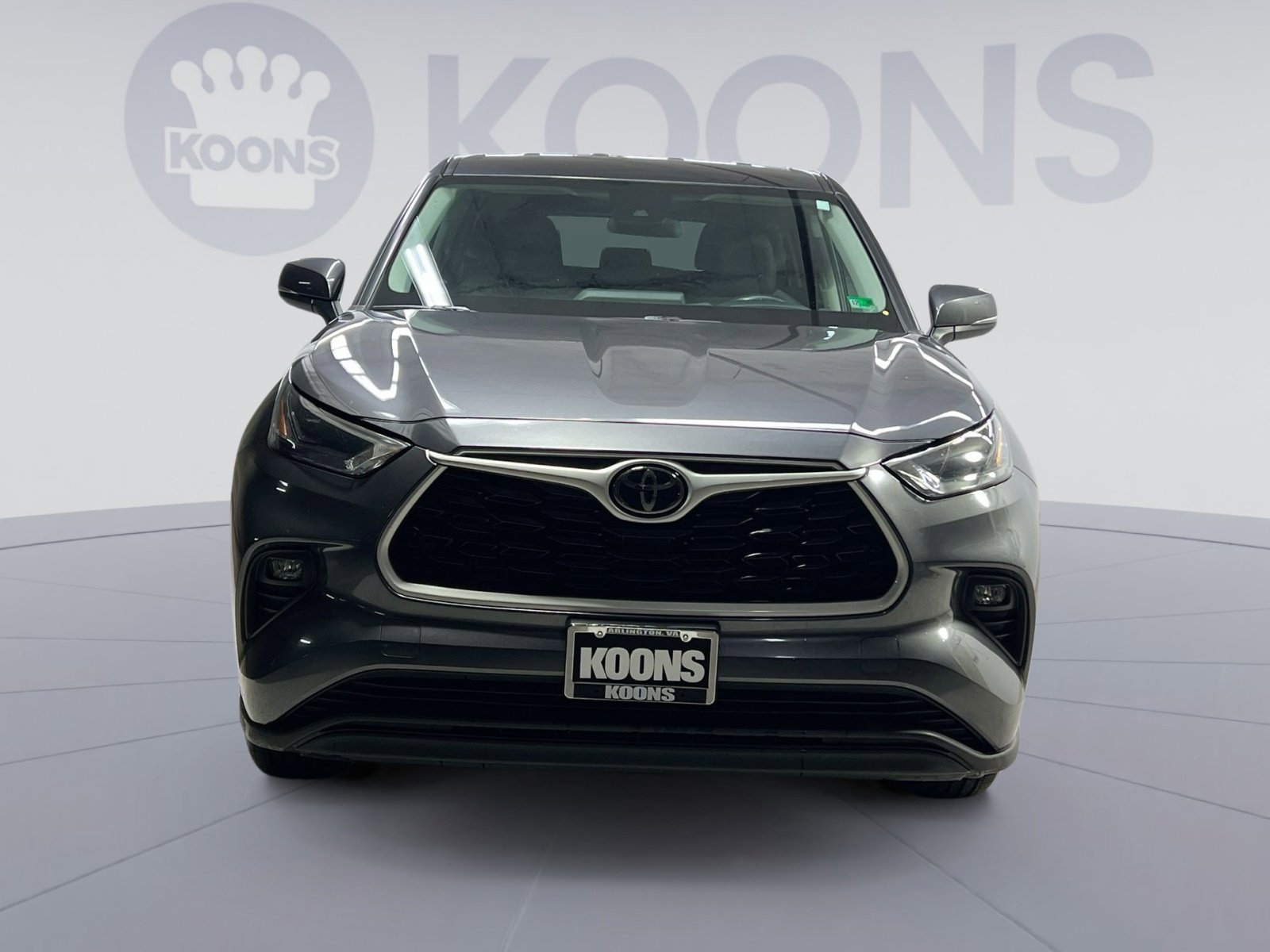 Used 2023 Toyota Highlander LE image 15