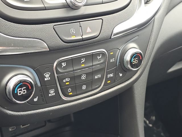 Used 2023 Chevrolet Equinox LT image 34