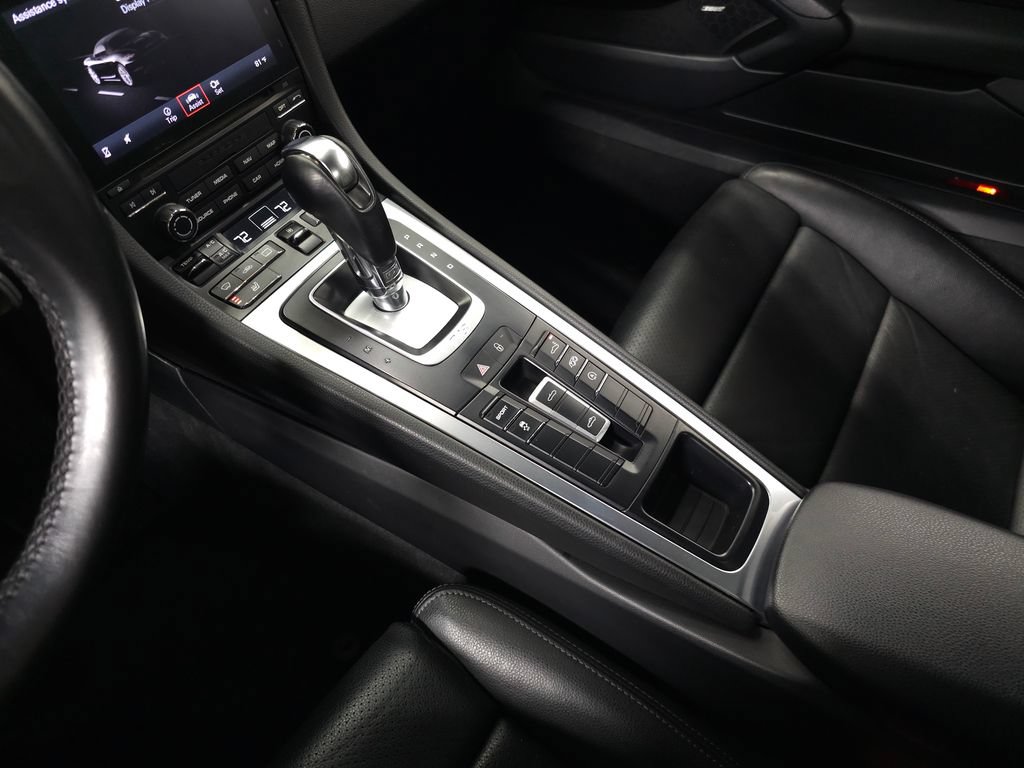 Used 2019 Porsche 718 Boxster RWD image 25