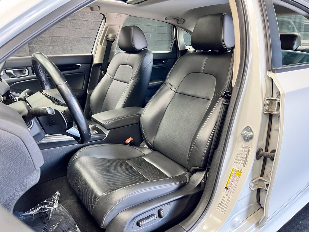 Used 2024 Honda Civic Touring image 7