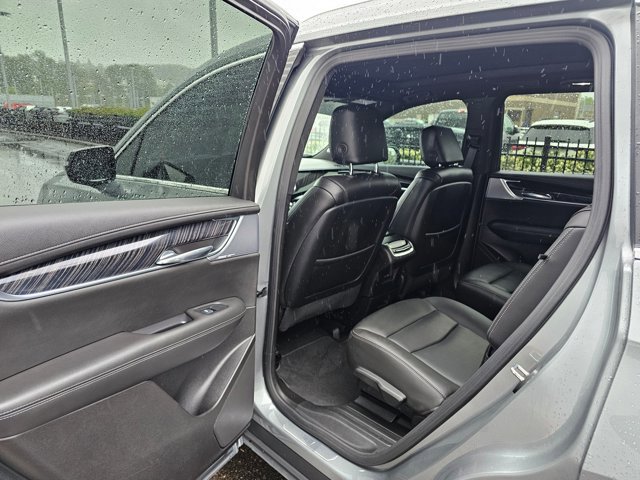 Used 2023 Cadillac XT6 Premium Luxury AWD/4WD image 14