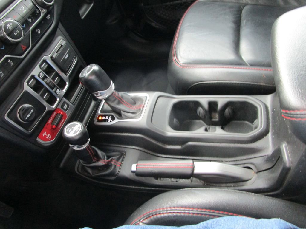 Used 2020 Jeep Wrangler Unlimited Rubicon w/ Dual Top Group image 33