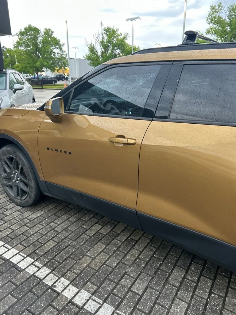 Used 2019 Chevrolet Blazer LT w/ Sound & Technology Package FWD image 15