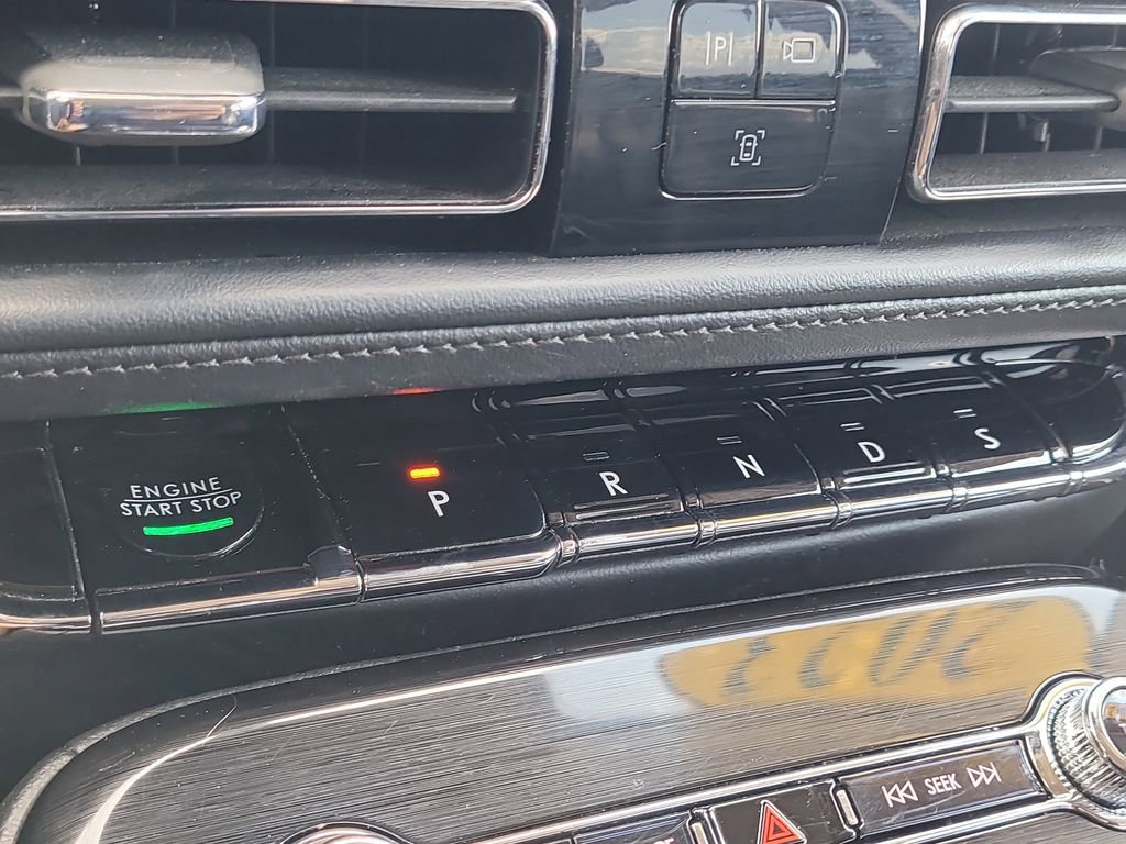 Used 2023 Lincoln Nautilus AWD image 22