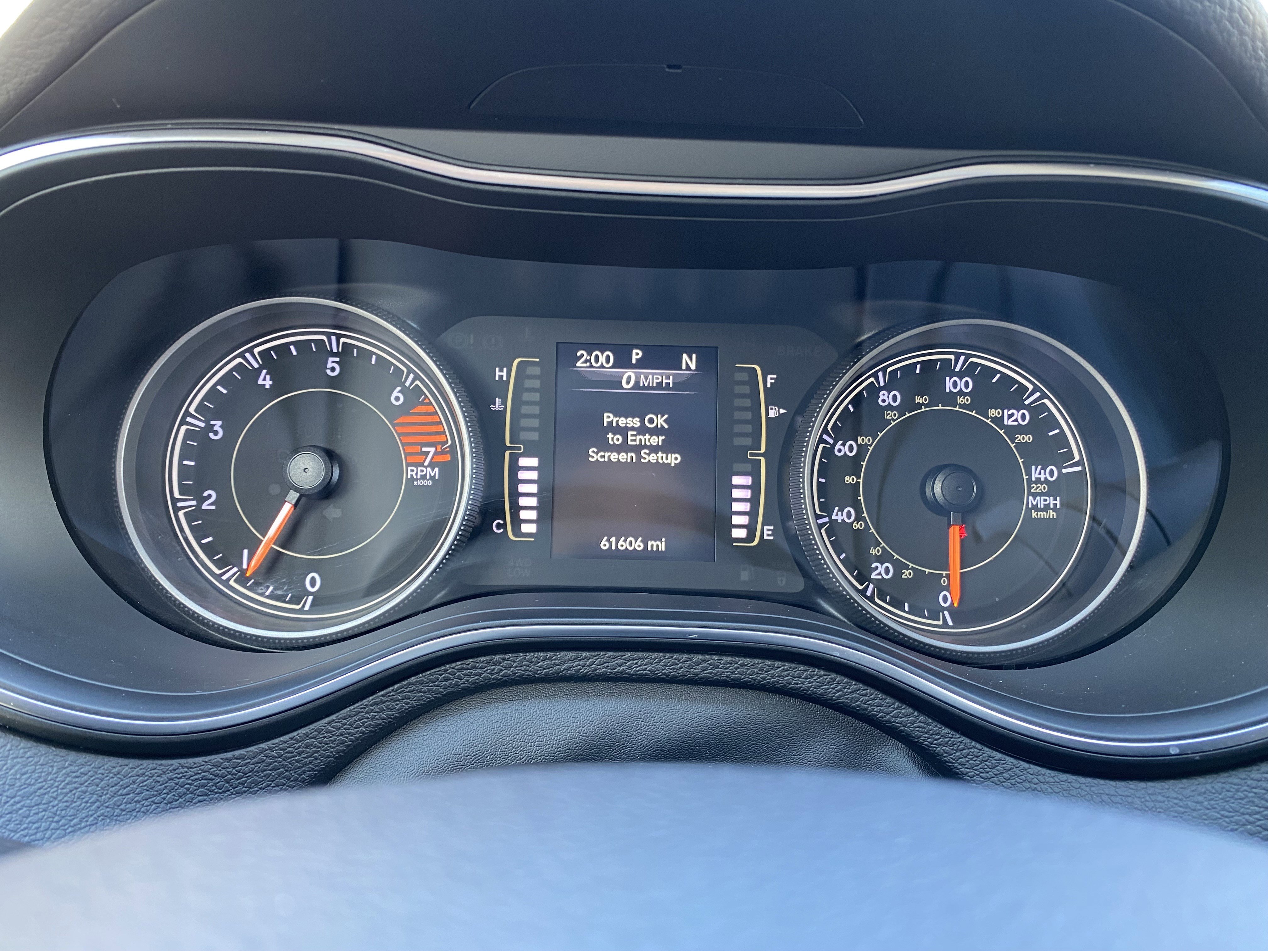 Used 2020 Jeep Cherokee Latitude w/ Cold Weather Group image 22