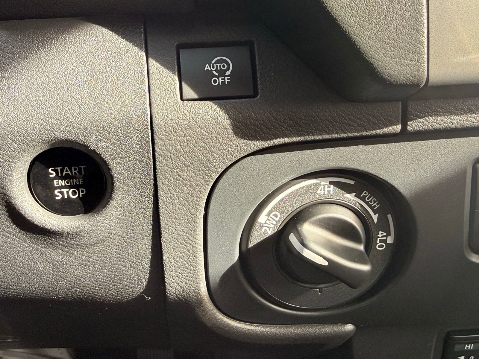 New 2026 Nissan Frontier PRO-4X w/ Pro-4x Convenience Package image 20