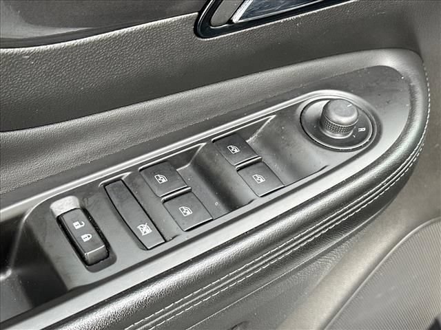 Certified 2021 Buick Encore Preferred w/ Safety Package FWD image 19
