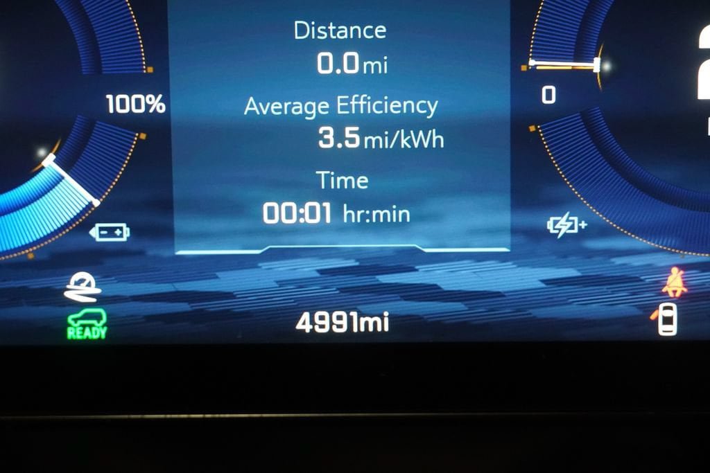 New 2026 Chevrolet Equinox EV LT w/ LPO, Blackout Package FWD image 4