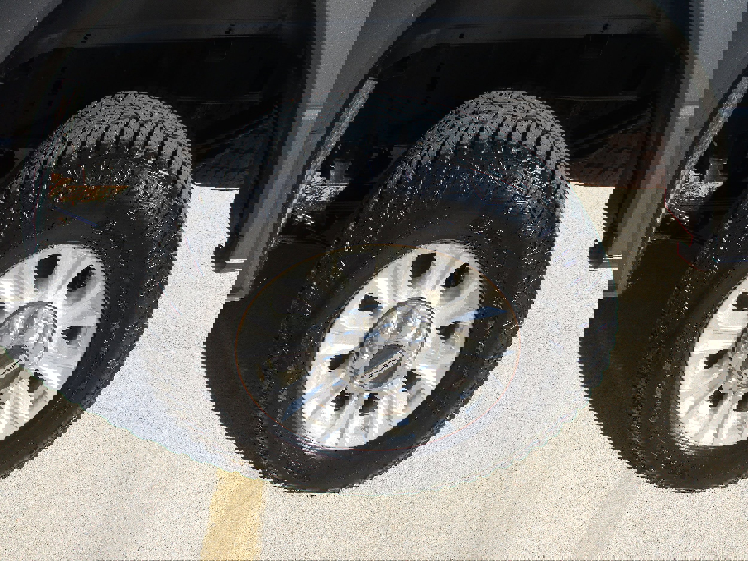 Used 2022 Ford F250 XL w/ STX Appearance Package image 4