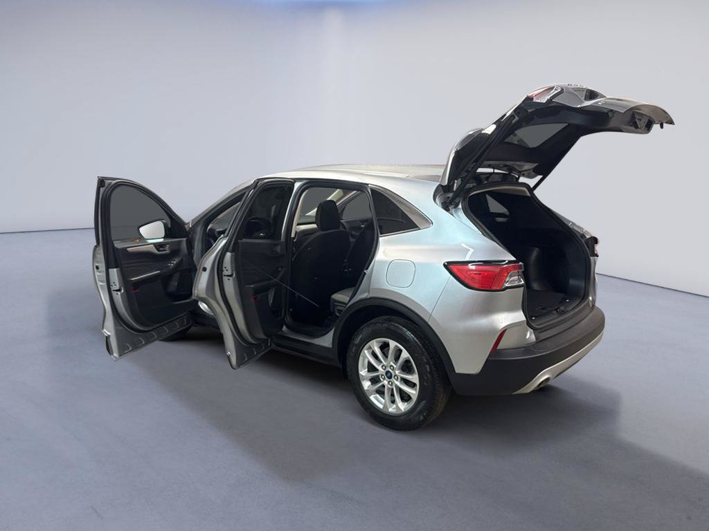 Used 2022 Ford Escape SE w/ Convenience Package FWD image 12