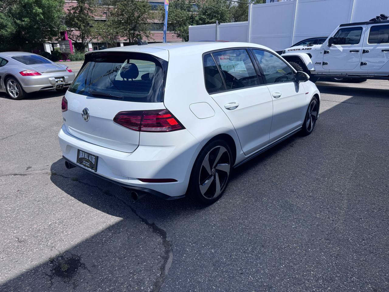 Used 2018 Volkswagen GTI SE FWD image 5