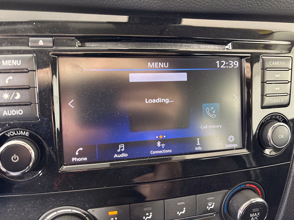 Used 2022 Nissan Rogue Sport S AWD/4WD image 32