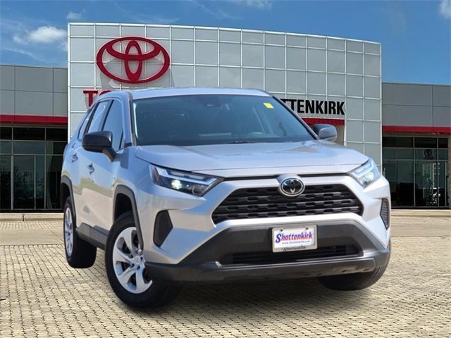 Used 2024 Toyota RAV4 LE image 1