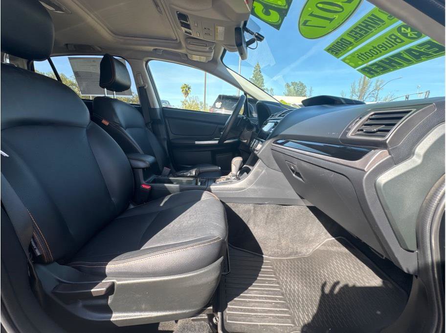 Used 2017 Subaru Crosstrek 2.0i Limited image 11