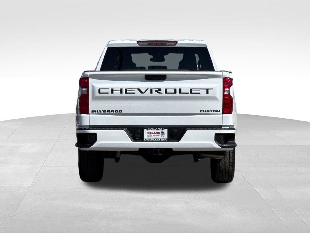 New 2026 Chevrolet Silverado 1500 Custom w/ LPO, Dark Essentials Package RWD image 4