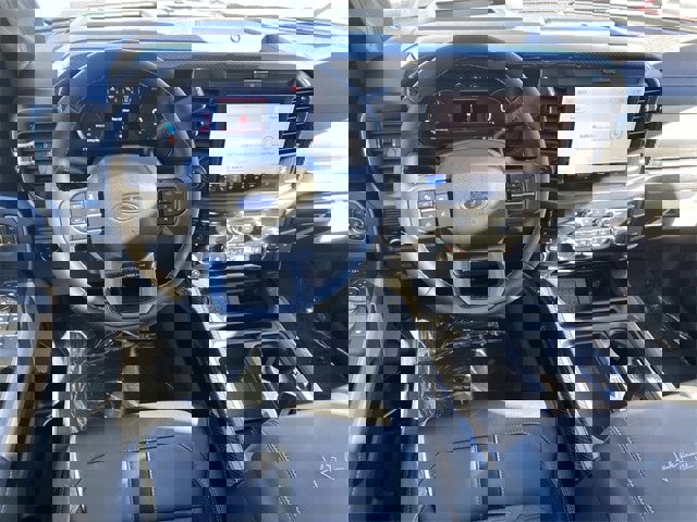 New 2026 Ford F250 Lariat w/ Black Appearance Package image 32