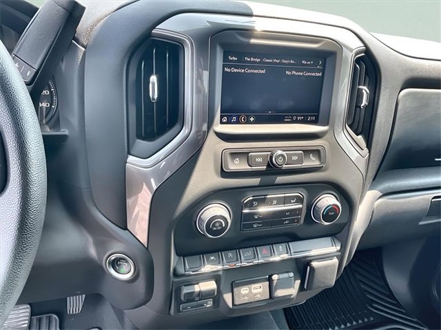 New 2025 Chevrolet Silverado 1500 Custom image 6