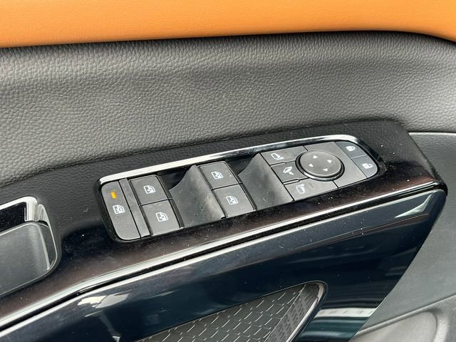 New 2026 Nissan Pathfinder Platinum image 17