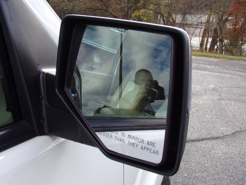 Used 2008 Ford Explorer Sport Trac Limited image 26