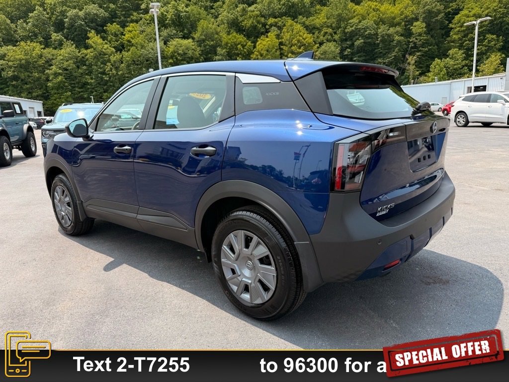 Used 2025 Nissan Kicks S image 8