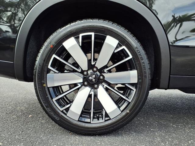 New 2025 Mitsubishi Outlander SEL image 36