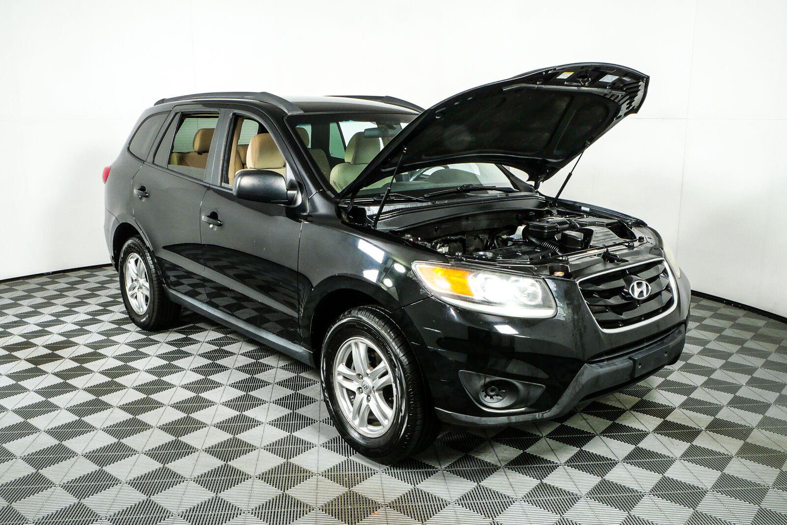 Used 2011 Hyundai Santa Fe GLS FWD image 31