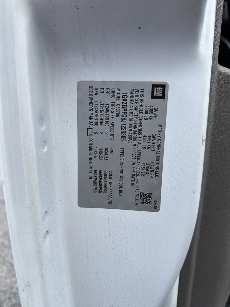 Used 2018 Chevrolet Express 3500 LT w/ LT Preferred Equipment Group image 14