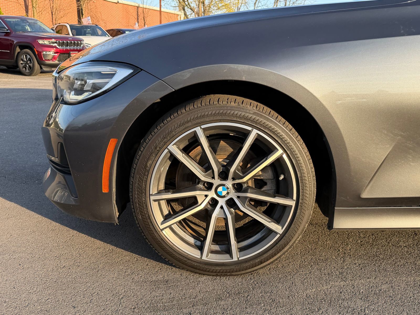 Used 2019 BMW 330i xDrive Sedan AWD/4WD image 8