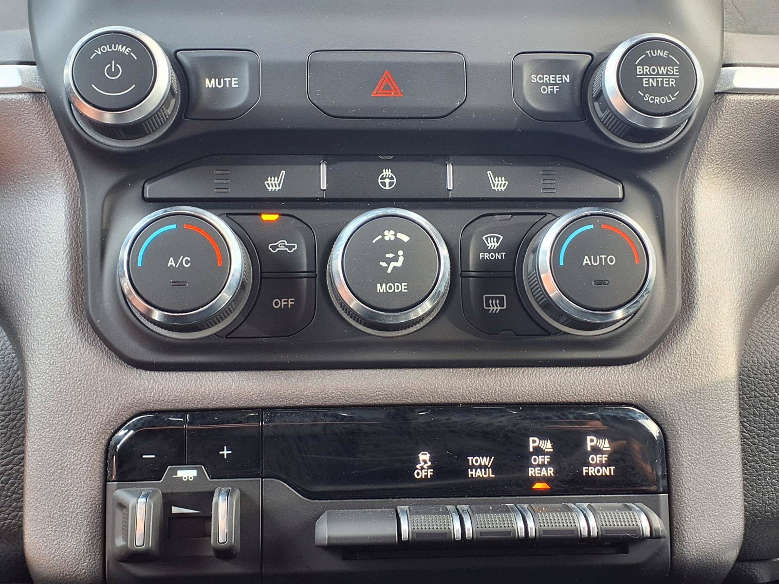 Used 2023 RAM 1500 Big Horn AWD/4WD image 26