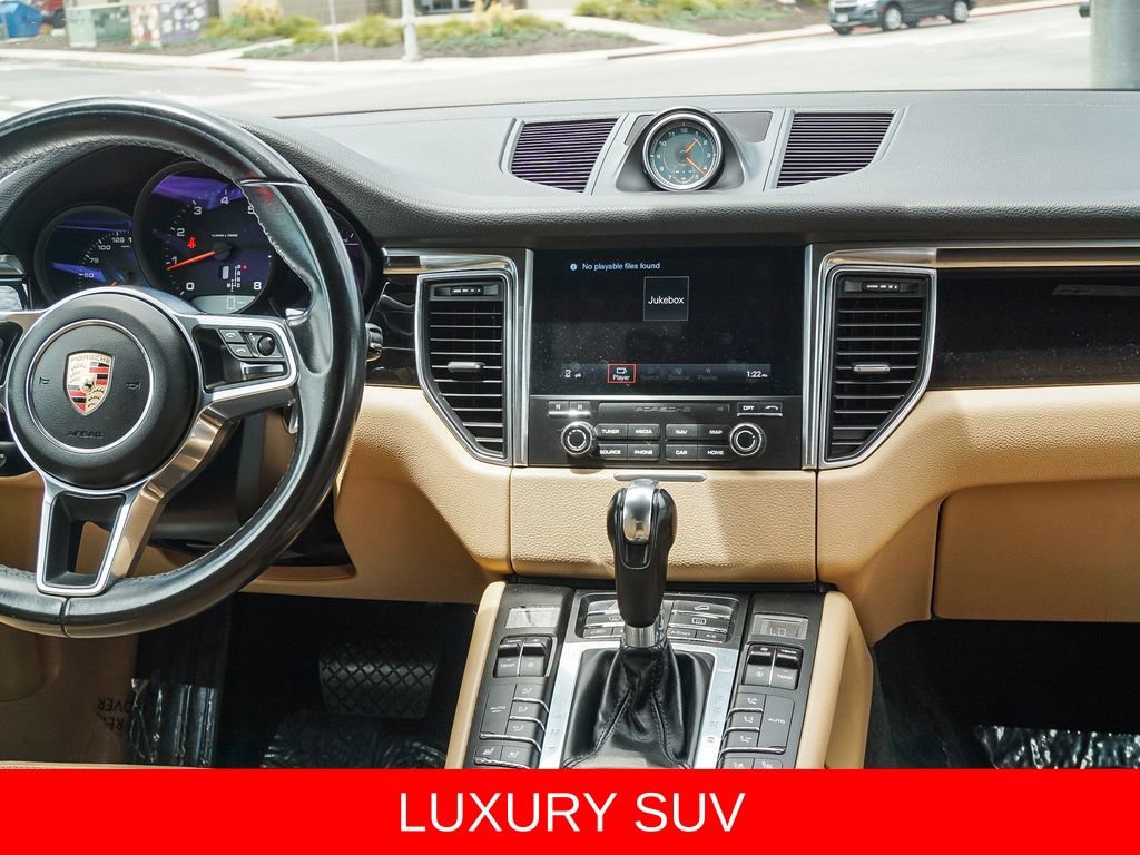 Used 2018 Porsche Macan AWD/4WD image 15