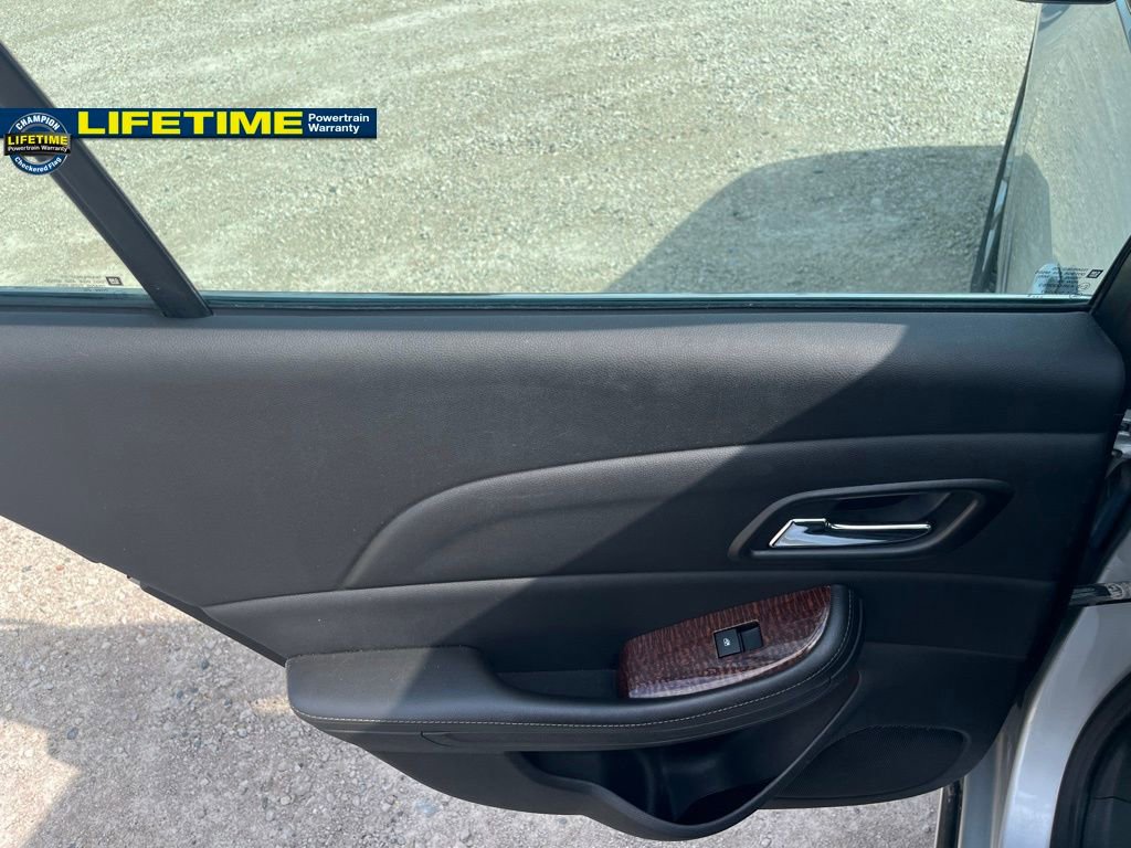 Used 2013 Chevrolet Malibu LT image 25