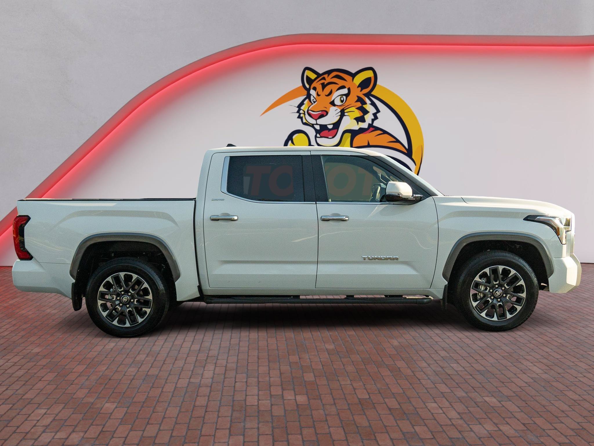Used 2026 Toyota Tundra Limited w/ Power Package RWD image 4