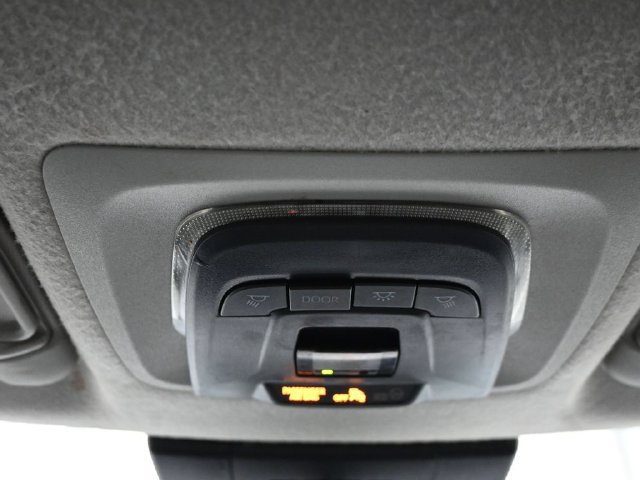 Used 2024 Toyota Corolla Cross LE FWD image 14