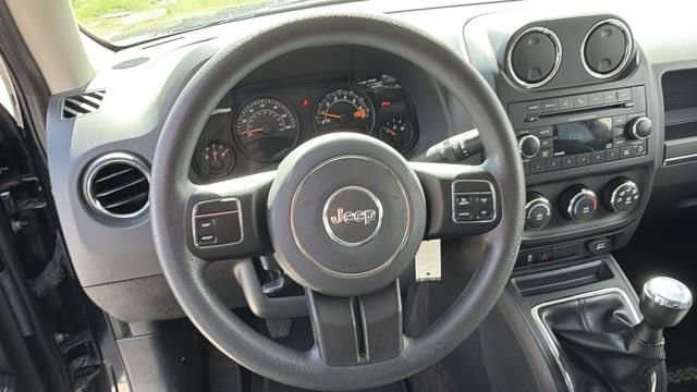 Used 2017 Jeep Patriot Sport image 9