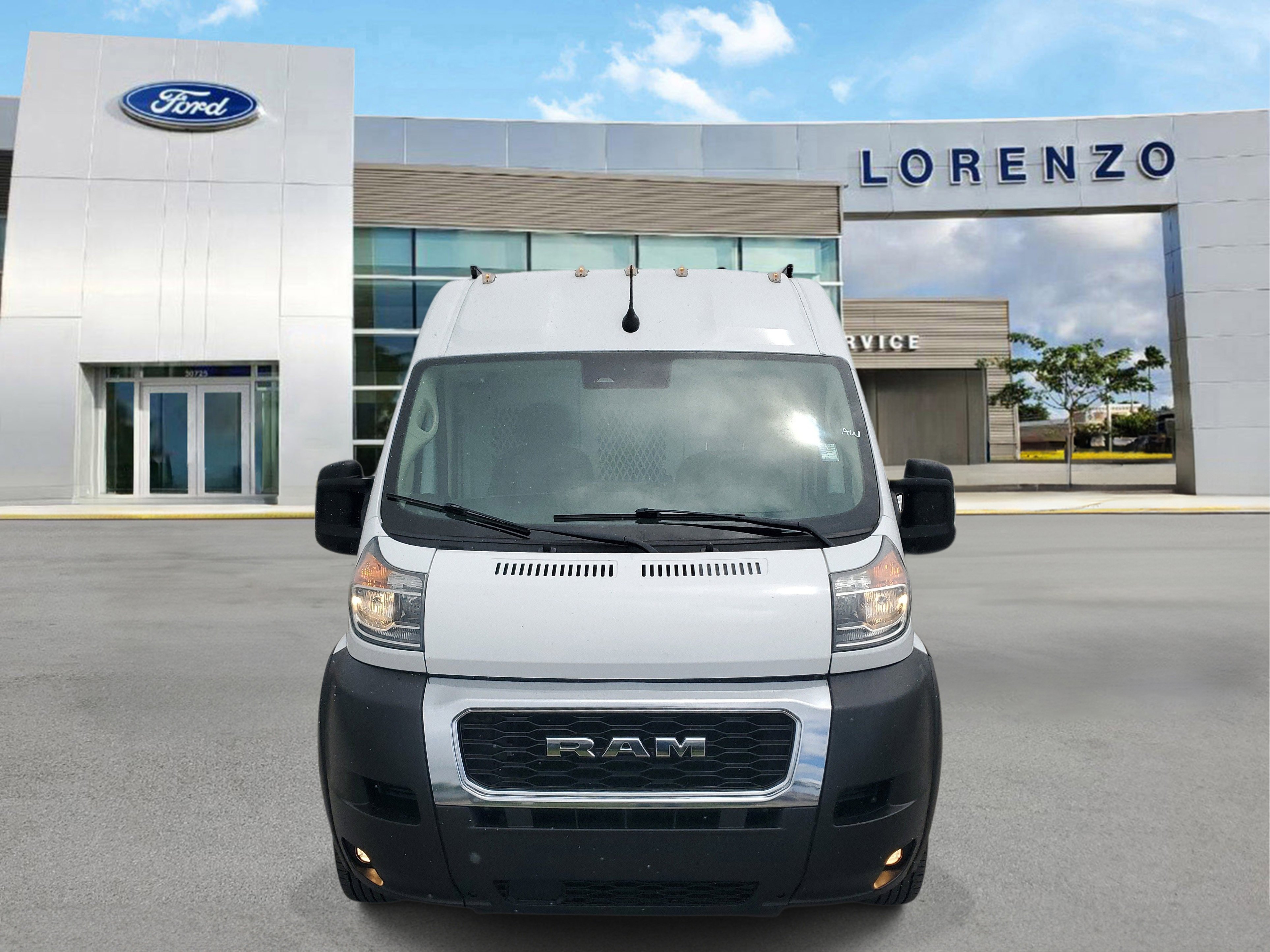Used 2022 RAM ProMaster 2500 w/ Convenience Group FWD image 2