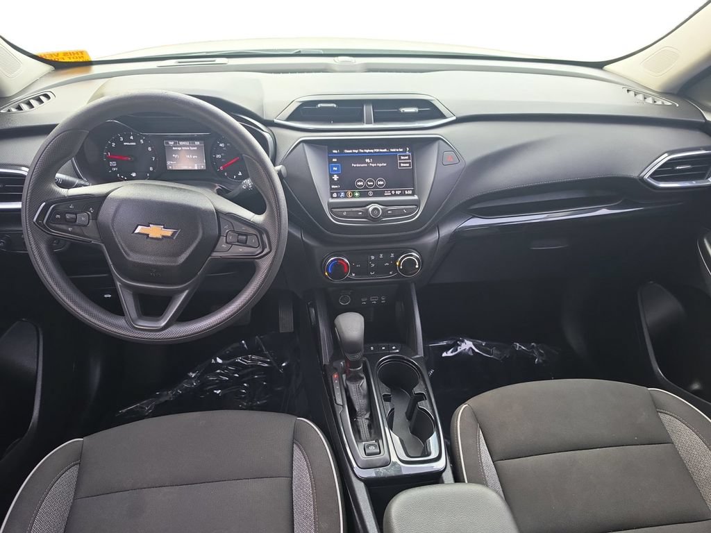 Used 2023 Chevrolet TrailBlazer LT FWD image 10
