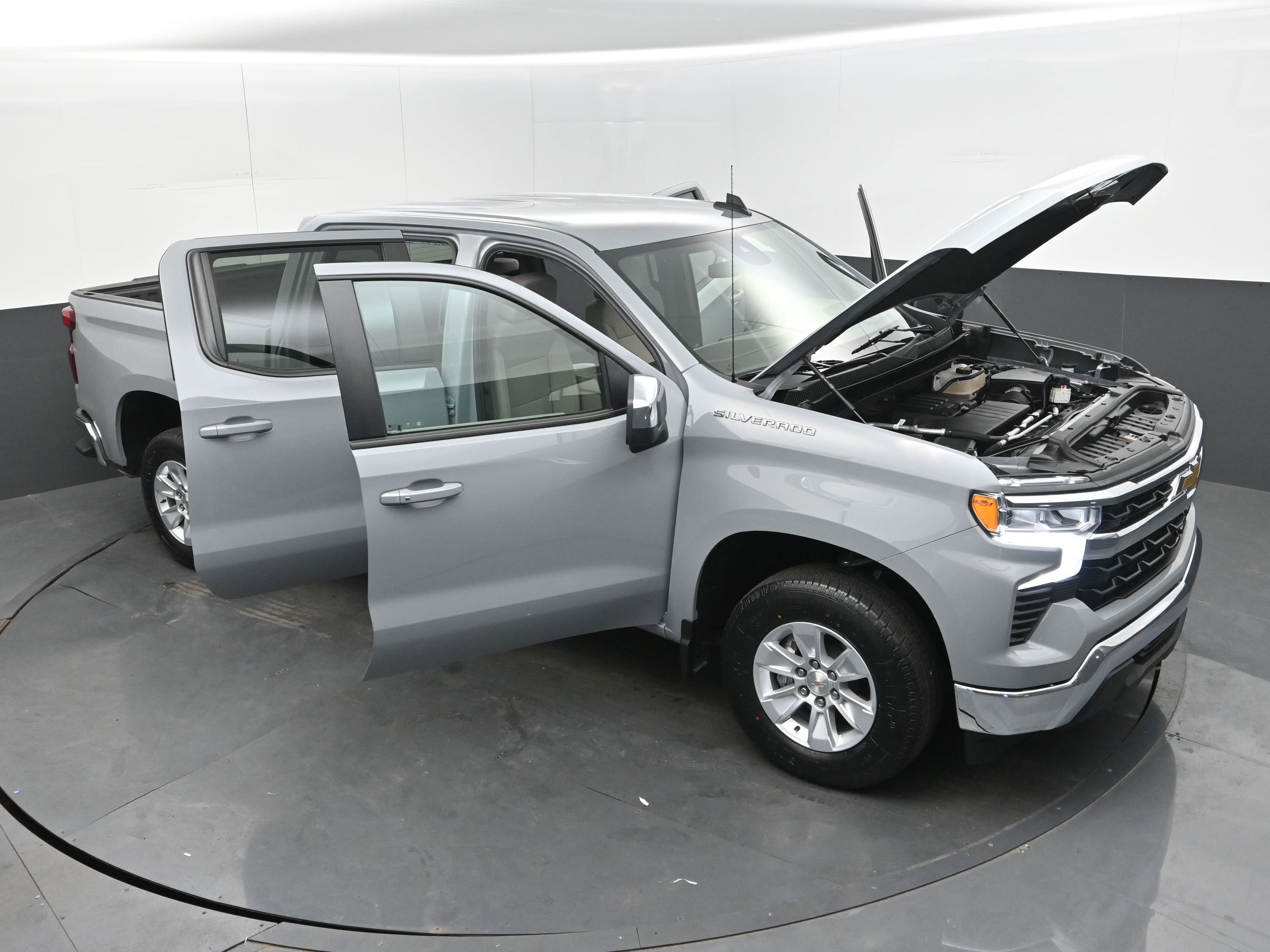 Used 2024 Chevrolet Silverado 1500 LT w/ Protection Package image 38