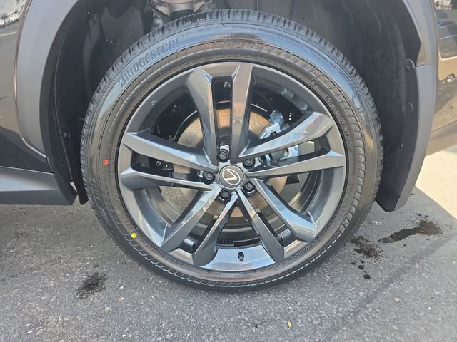 New 2026 Lexus NX 450h+ AWD w/ Accessory Package (P3) image 33