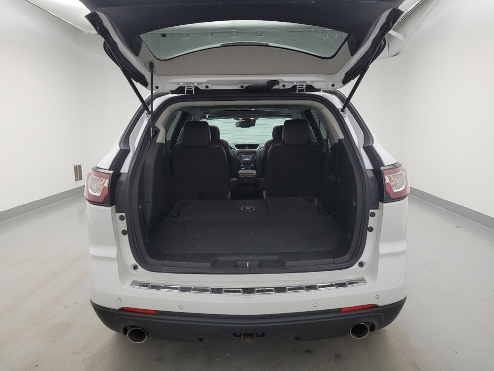 Used 2017 Chevrolet Traverse Premier FWD image 29