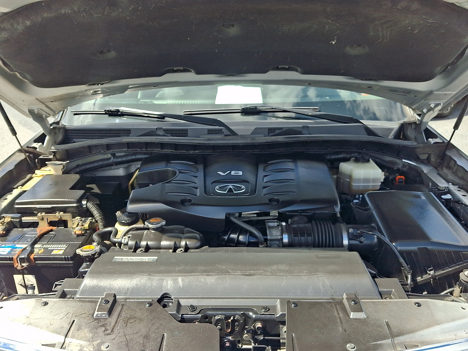 Used 2017 INFINITI QX80 4WD w/ Driver Assistance Package image 29
