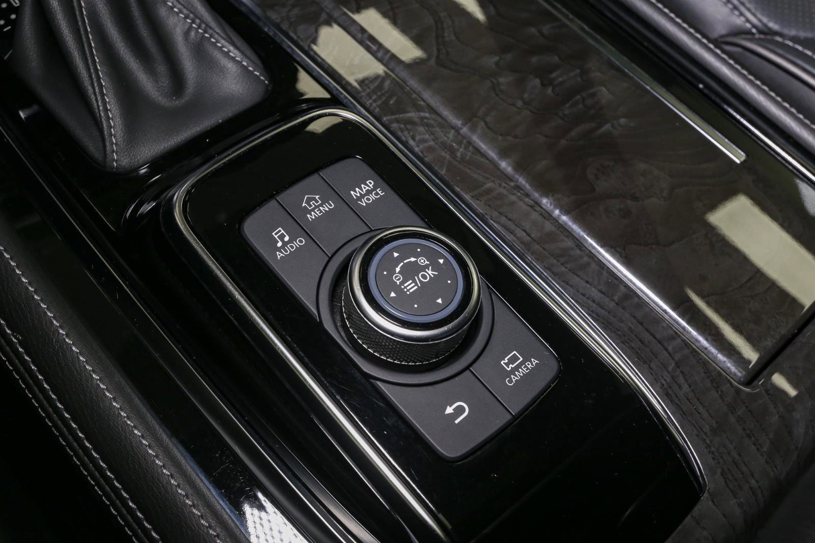 Used 2023 INFINITI QX80 Sensory w/ Cargo Package image 40