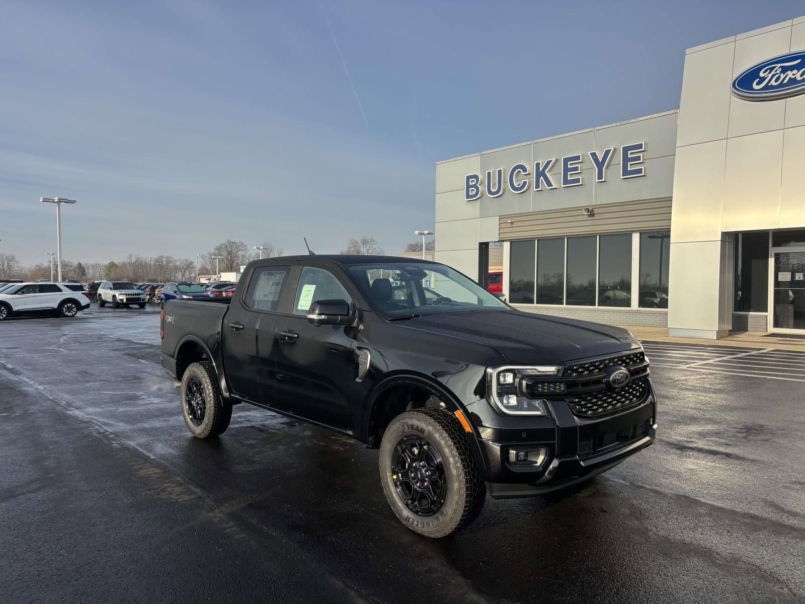 New 2025 Ford Ranger Lariat w/ Black Appearance Package