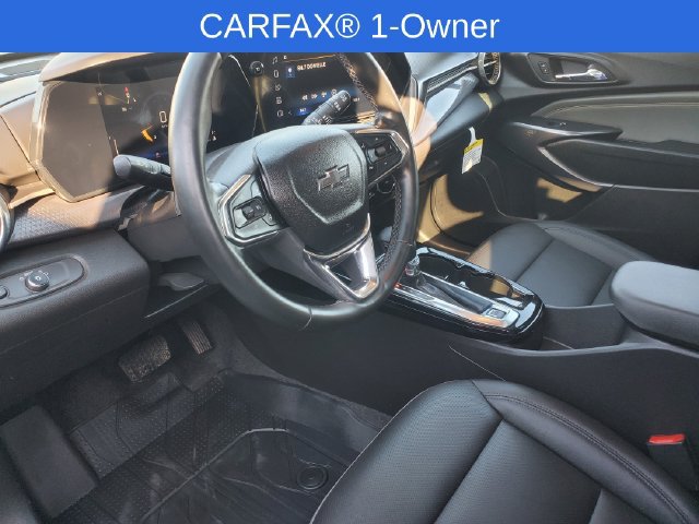 Certified 2025 Chevrolet Trax ACTIV w/ Sunroof Package FWD image 11