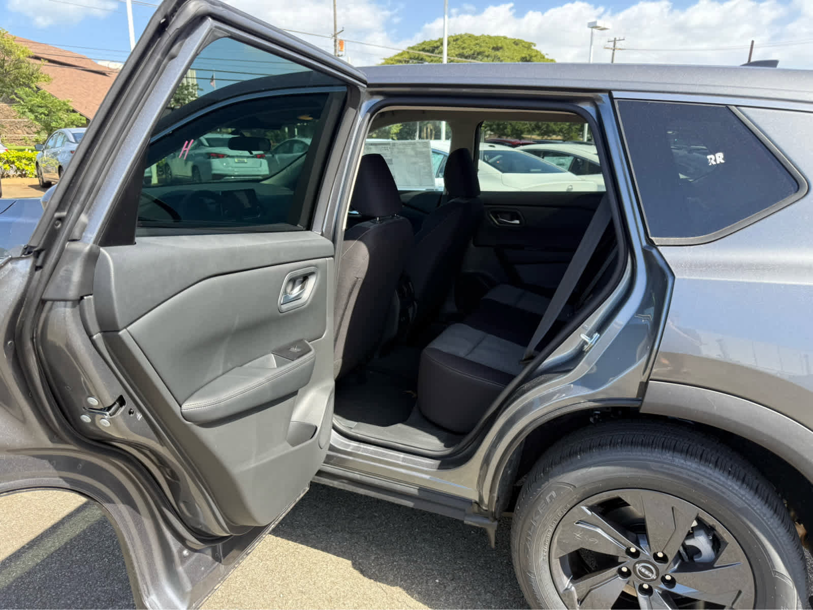 New 2026 Nissan Rogue SV image 9