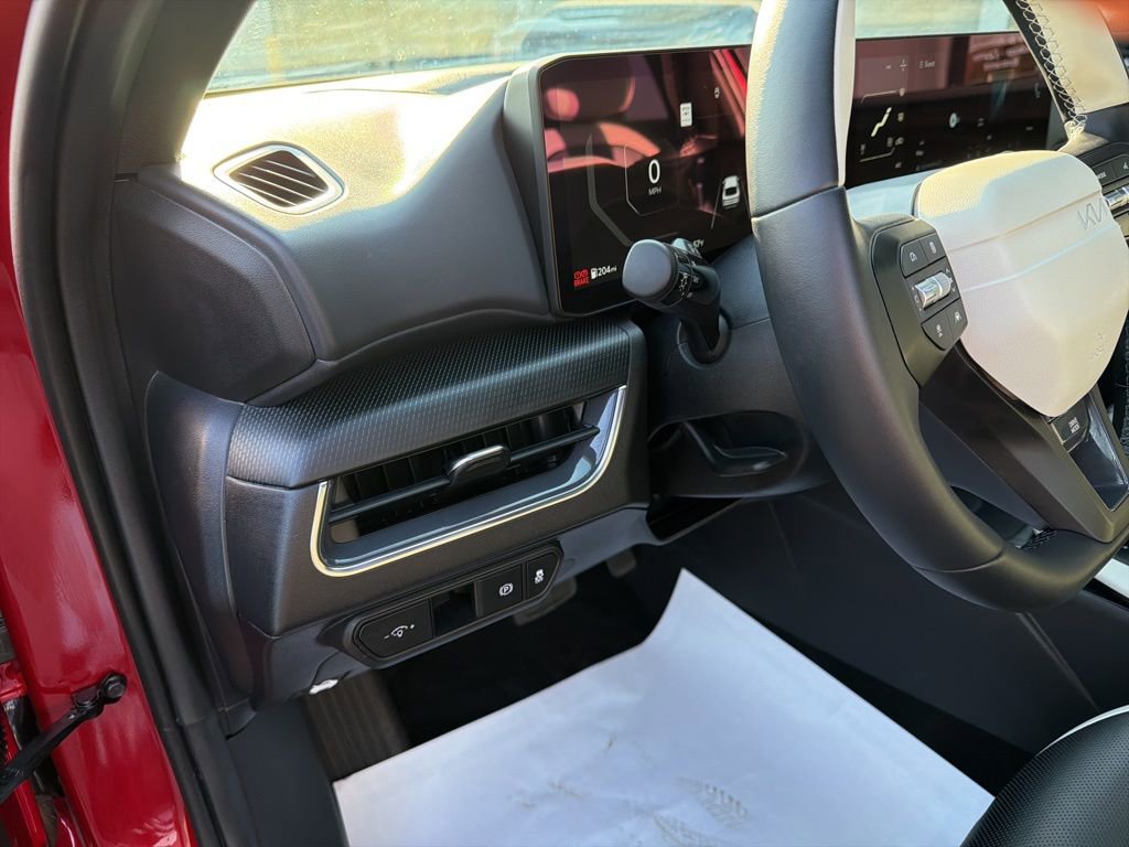 Used 2025 Kia K4 GT-Line w/ GT-Line Premium Package image 30