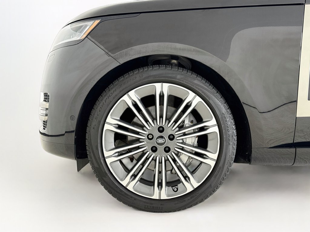 Used 2023 Land Rover Range Rover SE AWD/4WD image 26
