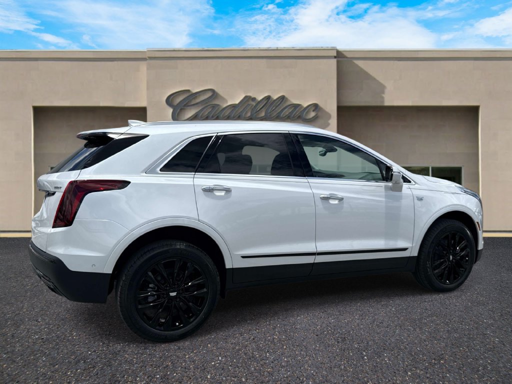 New 2026 Cadillac XT5 Premium Luxury w/ LPO, ONYX Package FWD image 3