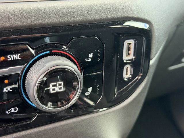 Certified 2022 Chevrolet Silverado 1500 RST image 26