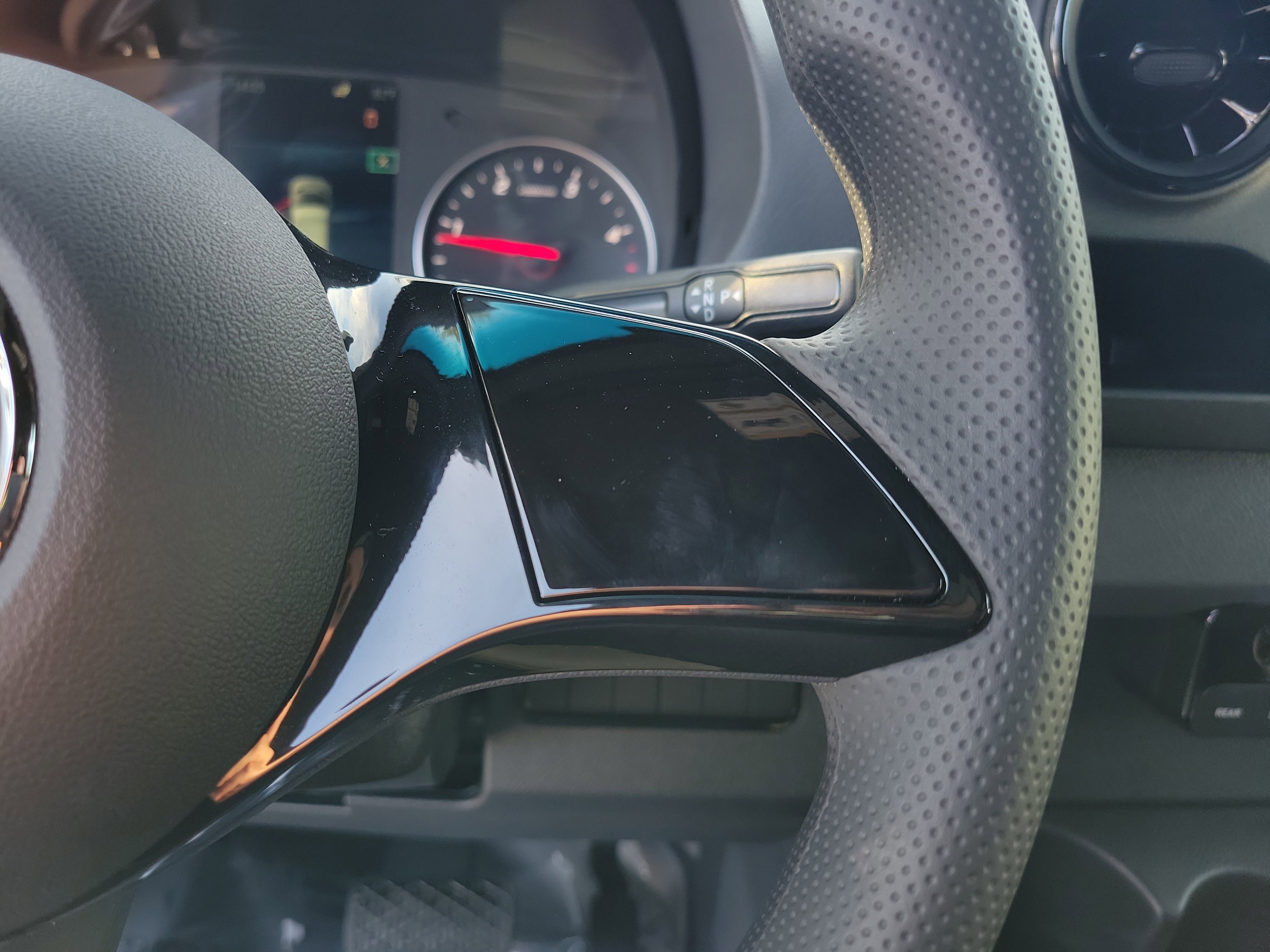 Used 2025 Mercedes-Benz Sprinter 2500 image 36